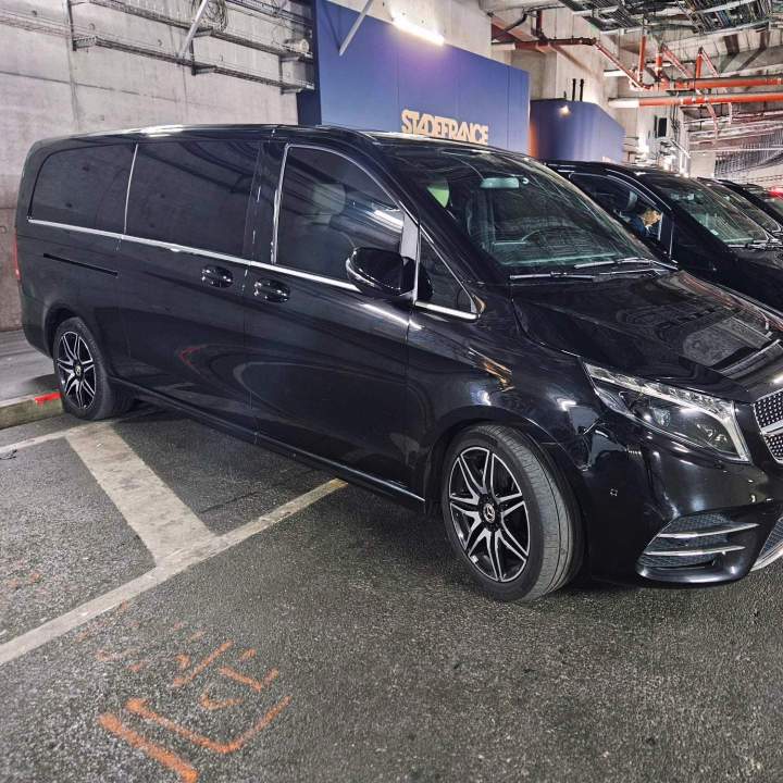 Voiture avec chauffeur pour affaires Île-de-France